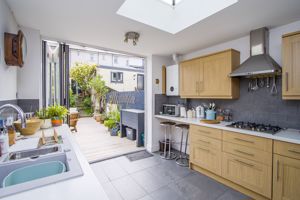 Photo 21- click for photo gallery